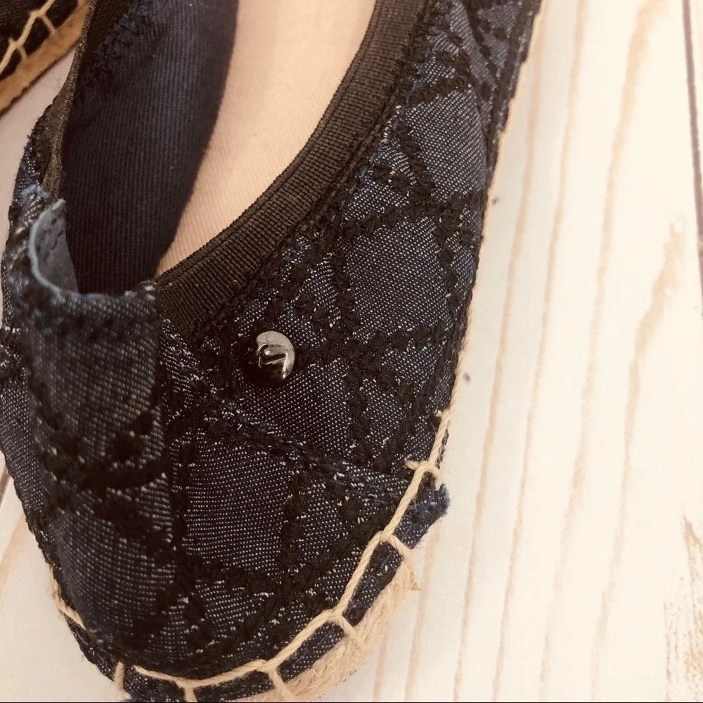 SV women black
